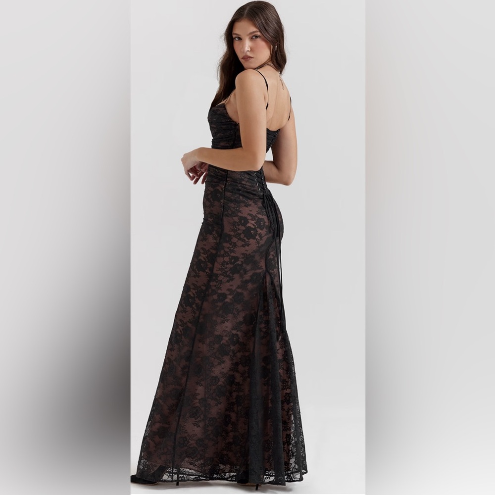 ARTEMIS
BLACK LACE MAXI DRESS by House of CB